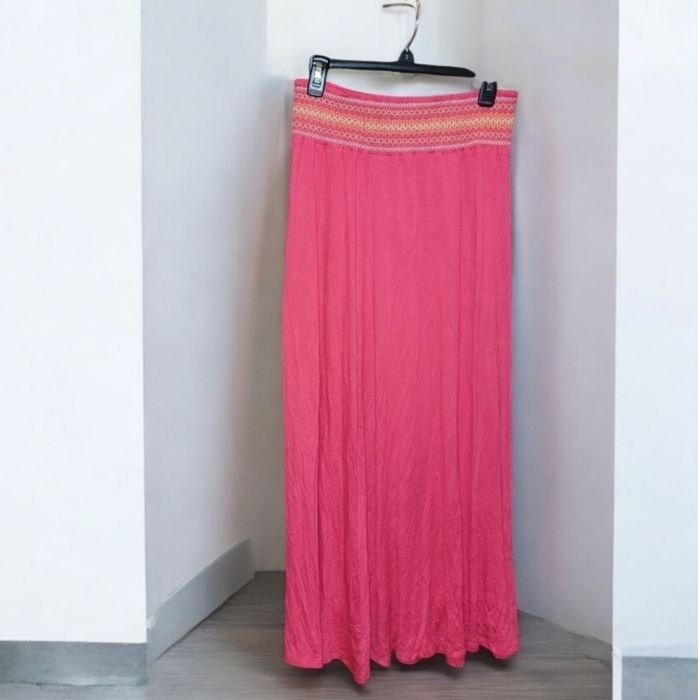 C Est 1946 Long Maxi Skirt Sz M Pink Pull on Travel Festival Flowing Whimsical